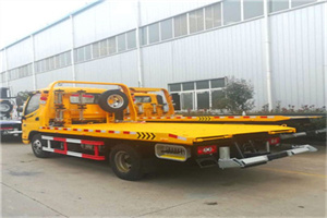 惠济区附近拖车救援搭电