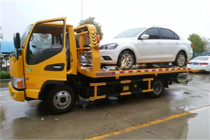 惠济区附近拖车救援24小时服务热线