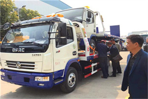 惠济区汽车道路救援拖车价格